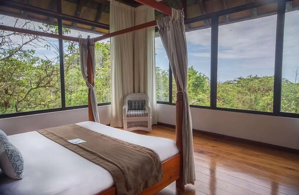 Royal Palm Galapagos Curio Collection Hotel By Hilton Беллависта 3*,  Эквадор